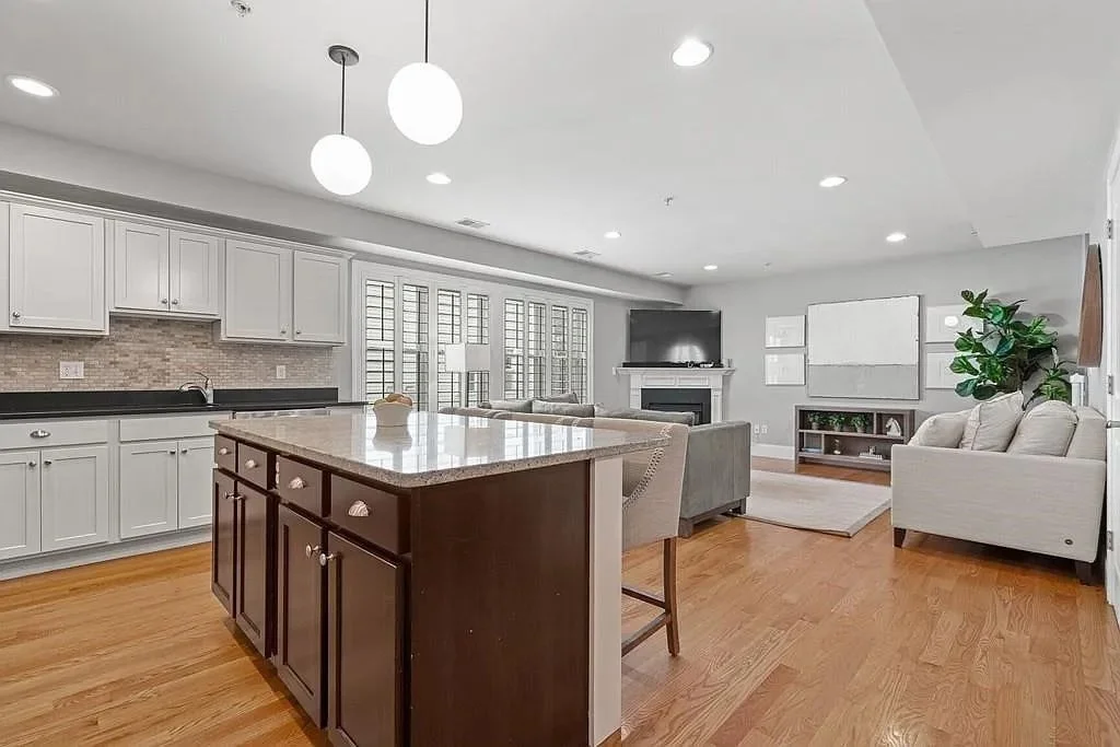 2 bed, 2 bath apartment for rent at 855 Lagrange St Unit 7, West Roxbury — photo 3 of 12