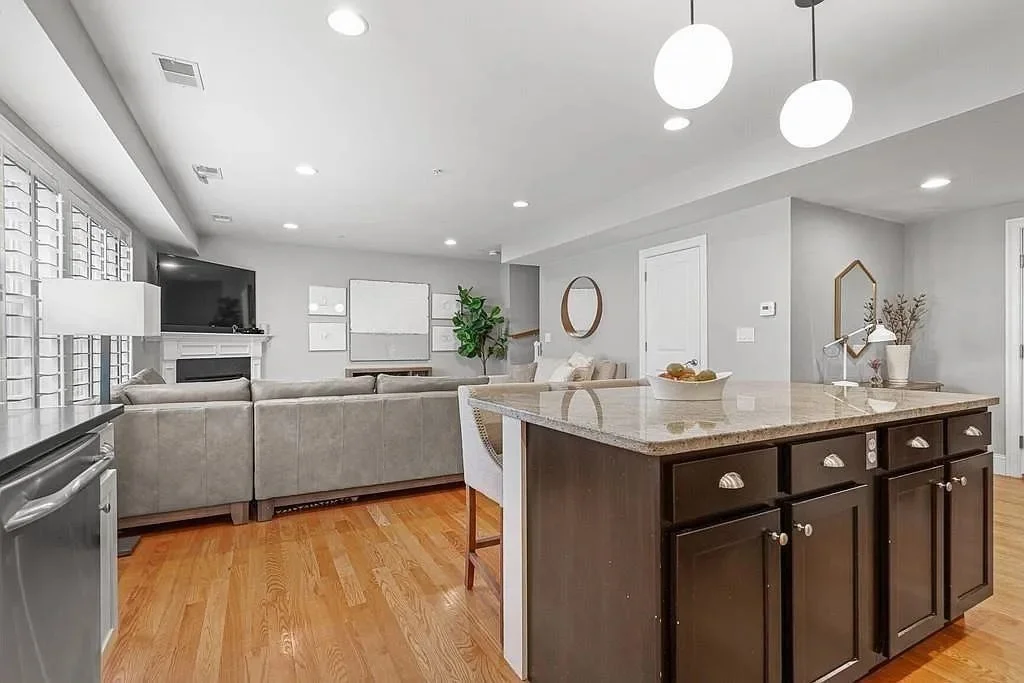 2 bed, 2 bath apartment for rent at 855 Lagrange St Unit 7, West Roxbury — photo 4 of 12