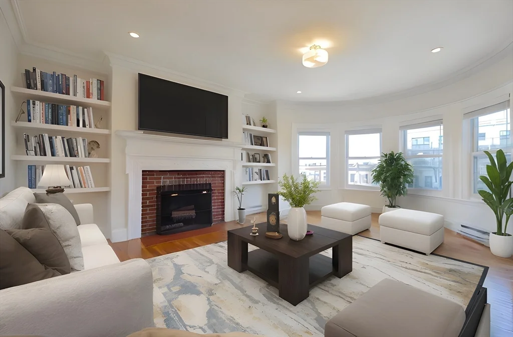 2 bed, 1 bath apartment for rent at 857 Beacon St Unit 51, Fenway