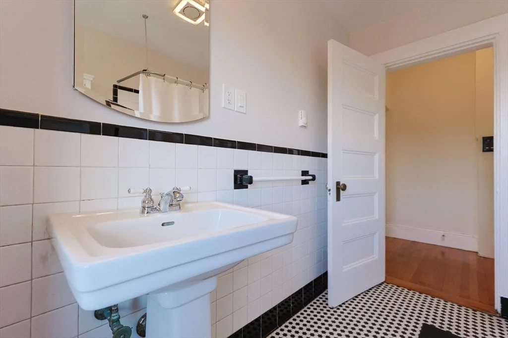 2 bed, 1 bath apartment for rent at 857 Beacon St Unit 51, Fenway — photo 20 of 27