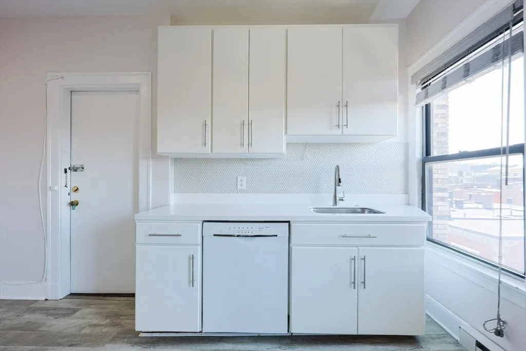 2 bed, 1 bath apartment for rent at 857 Beacon St Unit 51, Fenway — photo 17 of 27