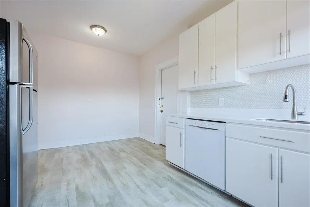 2 bed, 1 bath apartment for rent at 857 Beacon St Unit 51, Fenway — photo 18 of 27