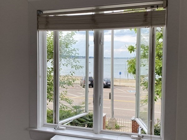 3 bed, 2 bath apartment for rent at 857 Quincy Shore Dr, Wollaston — photo 6 of 33