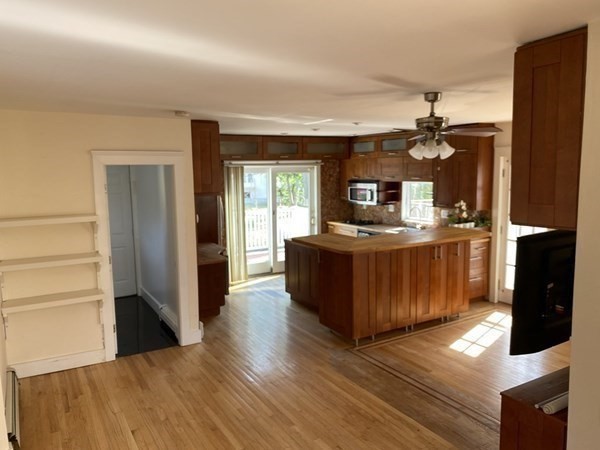 3 bed, 2 bath apartment for rent at 857 Quincy Shore Dr, Wollaston — photo 27 of 33