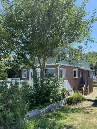 3 bed, 2 bath apartment for rent at 857 Quincy Shore Dr, Wollaston — photo 24 of 33
