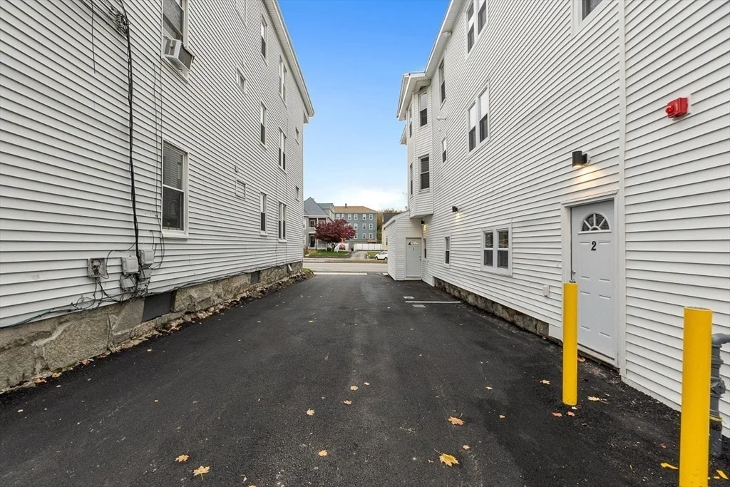 2 bed, 1 bath apartment for rent at 86-88 Hamilton St Unit 10, Worcester — photo 13 of 13