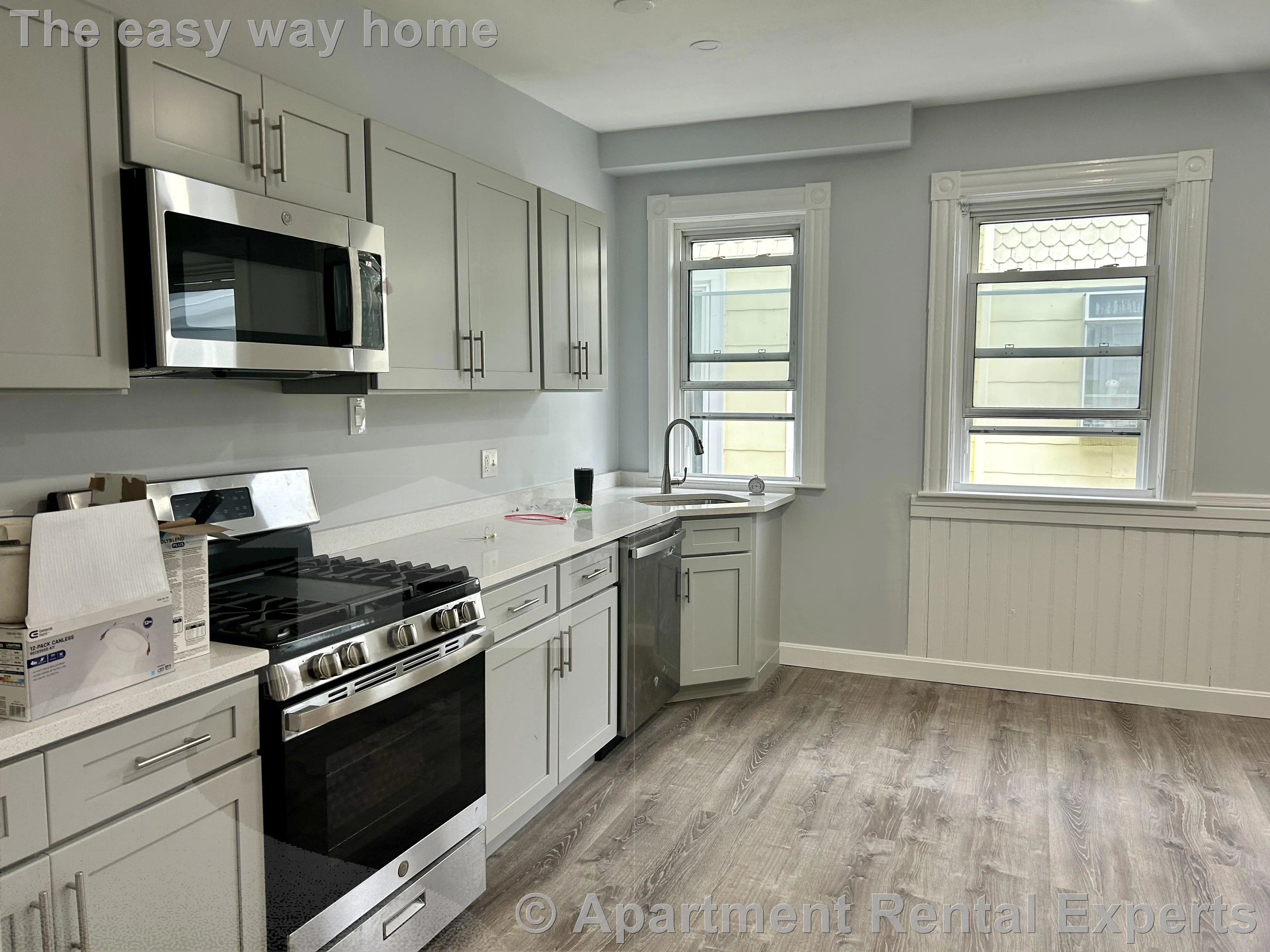 3 bed, 1 bath apartment for rent at 86 Avon St Unit 2, Spring Hill — photo 1 of 11