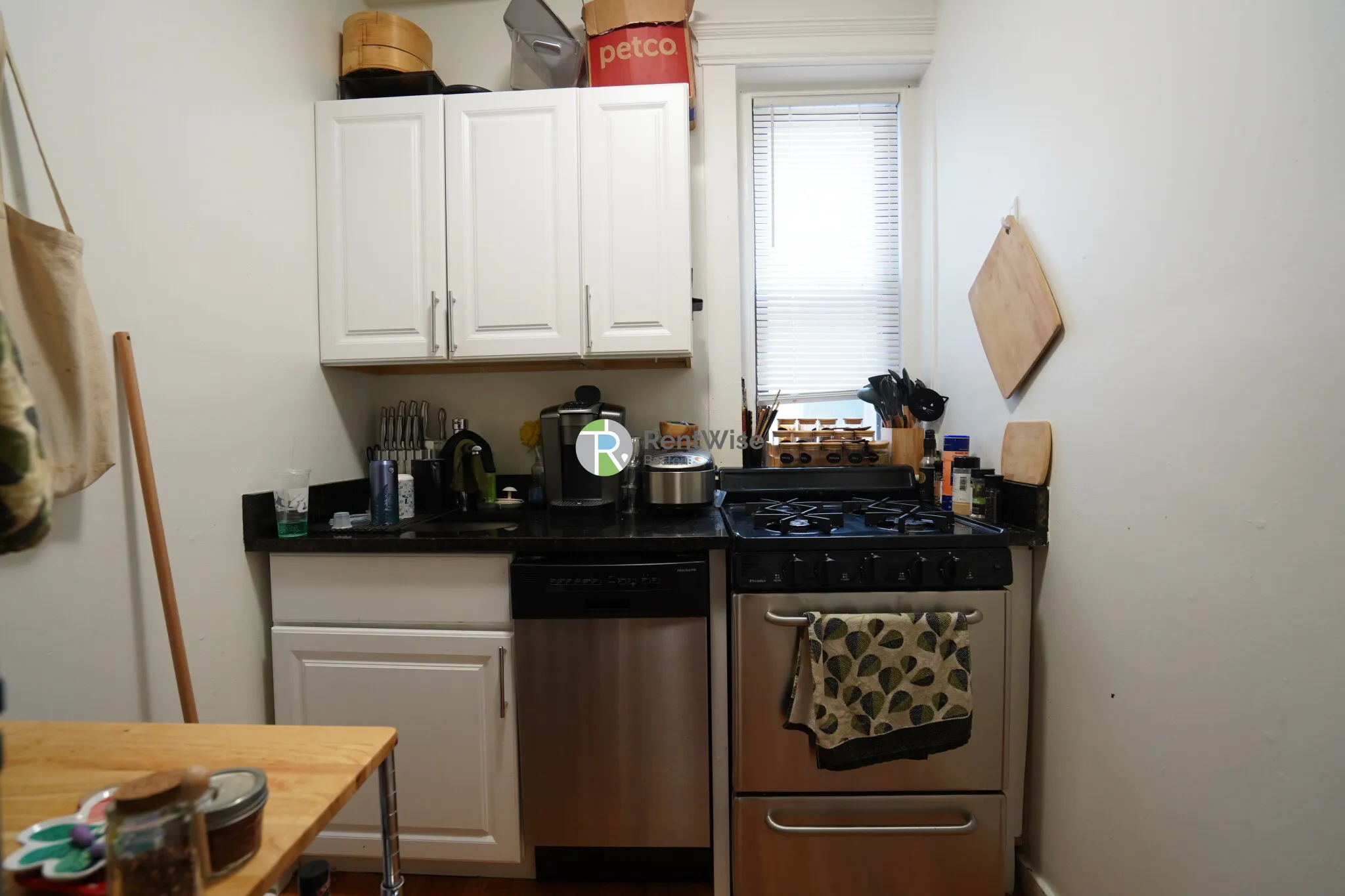 1 bed, 1 bath apartment for rent at 86 Brainerd Rd Unit 12, Allston — photo 6 of 14