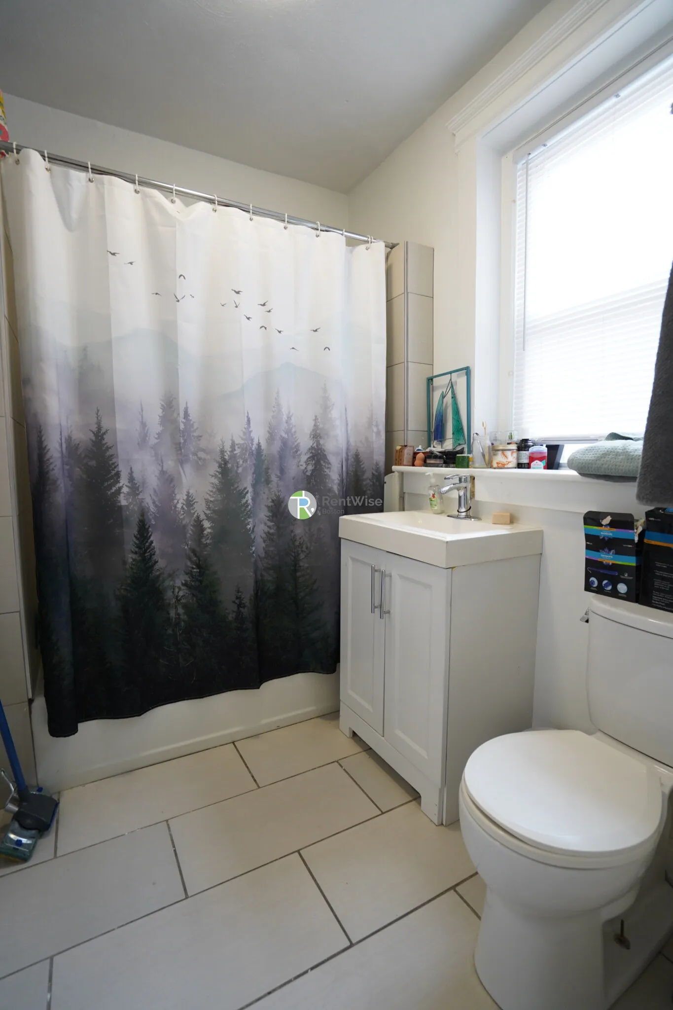 1 bed, 1 bath apartment for rent at 86 Brainerd Rd Unit 12, Allston — photo 9 of 14