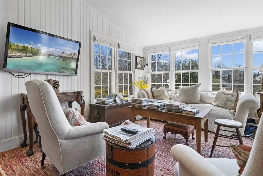 4 bed, 4+ bath apartment for rent at 86 Centre St, Nantucket — photo 7 of 15