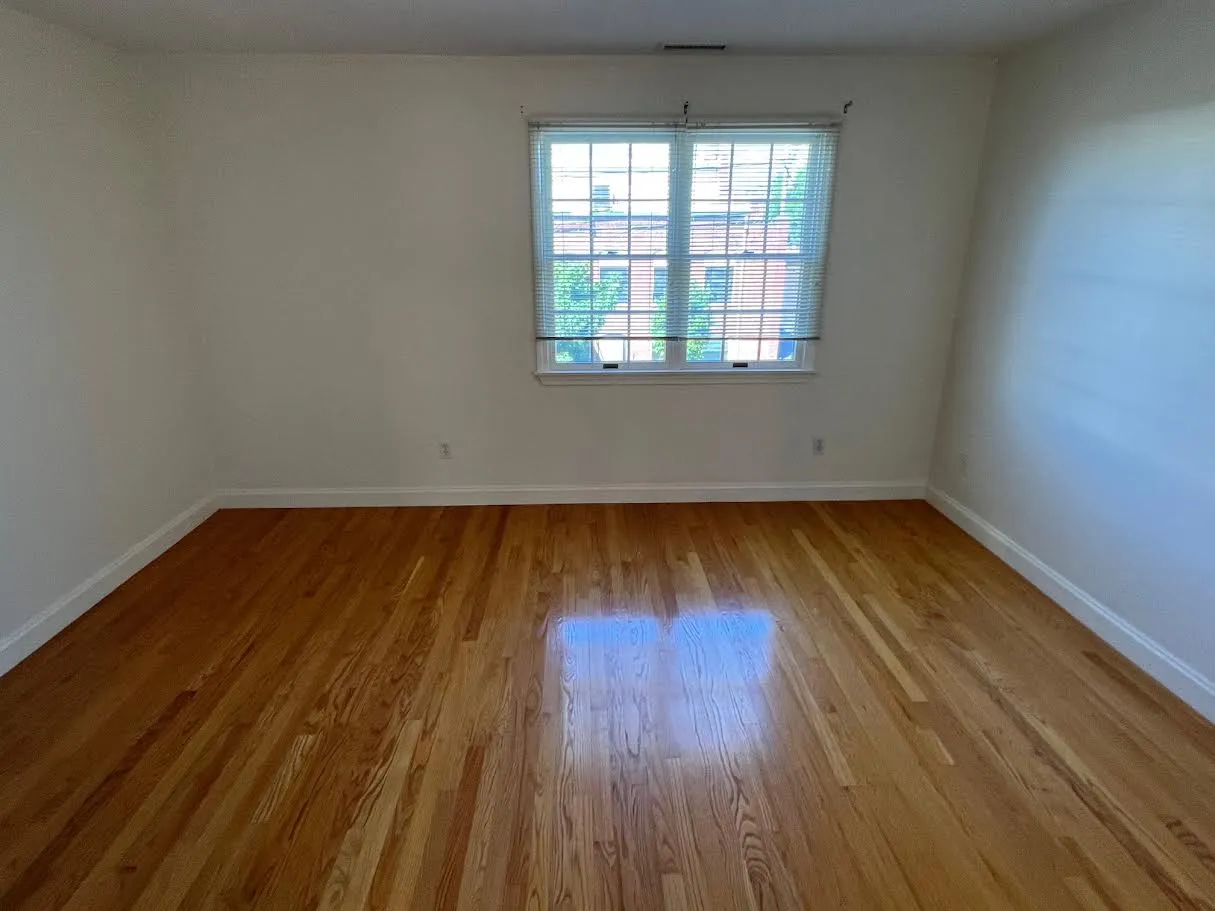 3 bed, 3 bath apartment for rent at 86 Chapel St Unit 1, Nonantum — photo 15 of 29
