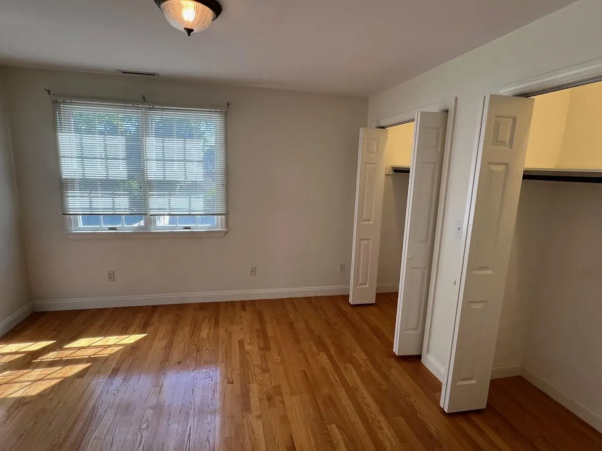 3 bed, 3 bath apartment for rent at 86 Chapel St Unit 1, Nonantum — photo 19 of 29