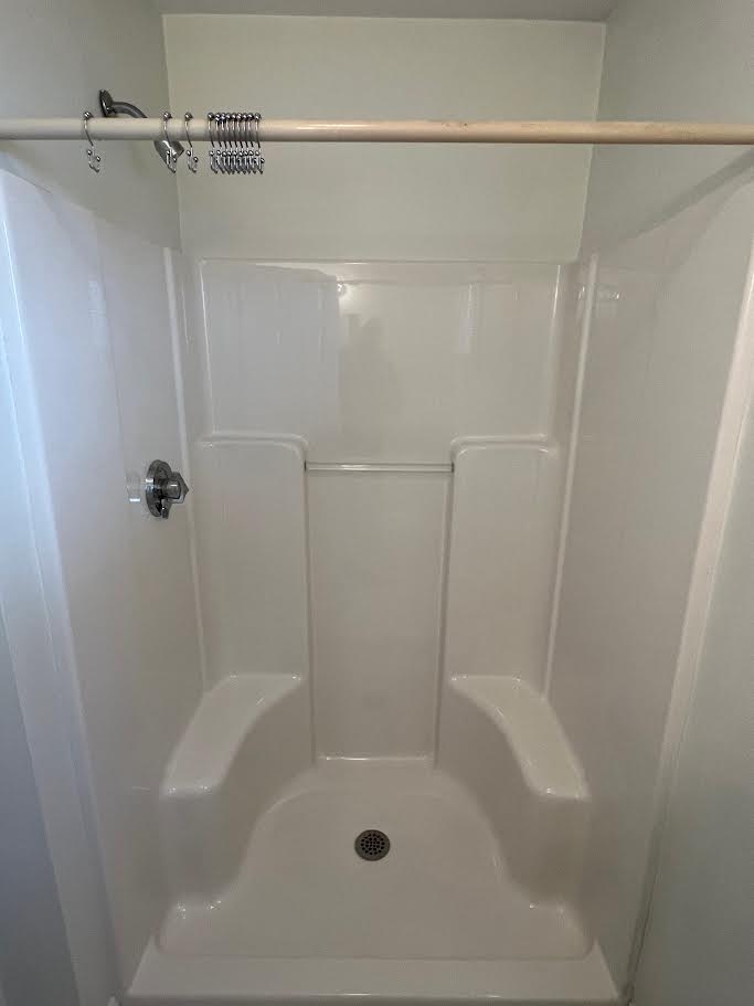 3 bed, 3 bath apartment for rent at 86 Chapel St Unit 2, Nonantum — photo 23 of 29