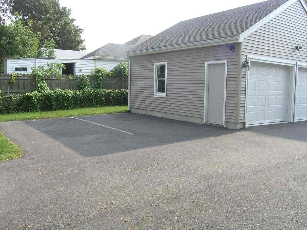 3 bed, 3 bath apartment for rent at 86 Chapel St Unit 86, Nonantum — photo 15 of 16