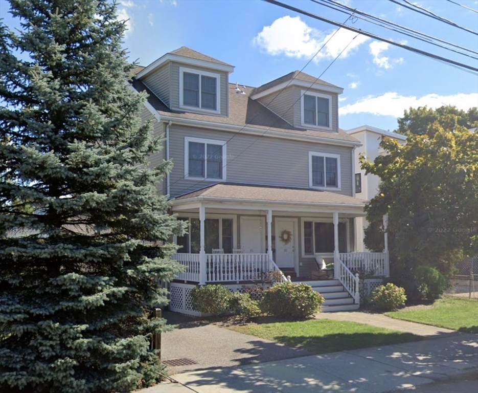 3 bed, 3 bath apartment for rent at 86 Chapel St Unit 86, Nonantum — photo 1 of 16