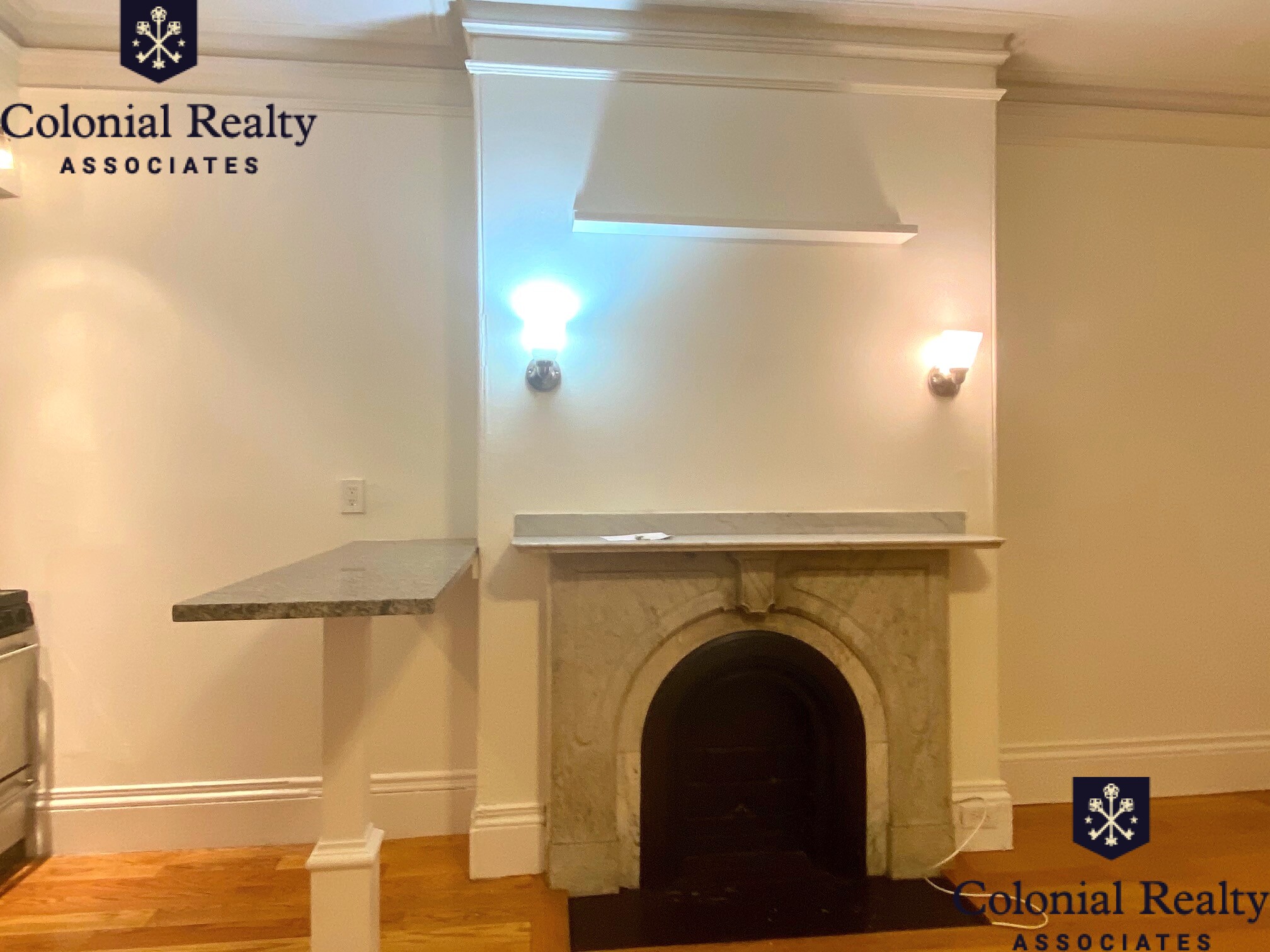 Studio bed, 1 bath apartment for rent at 86 Charles St Unit 8, Beacon Hill — photo 5 of 27