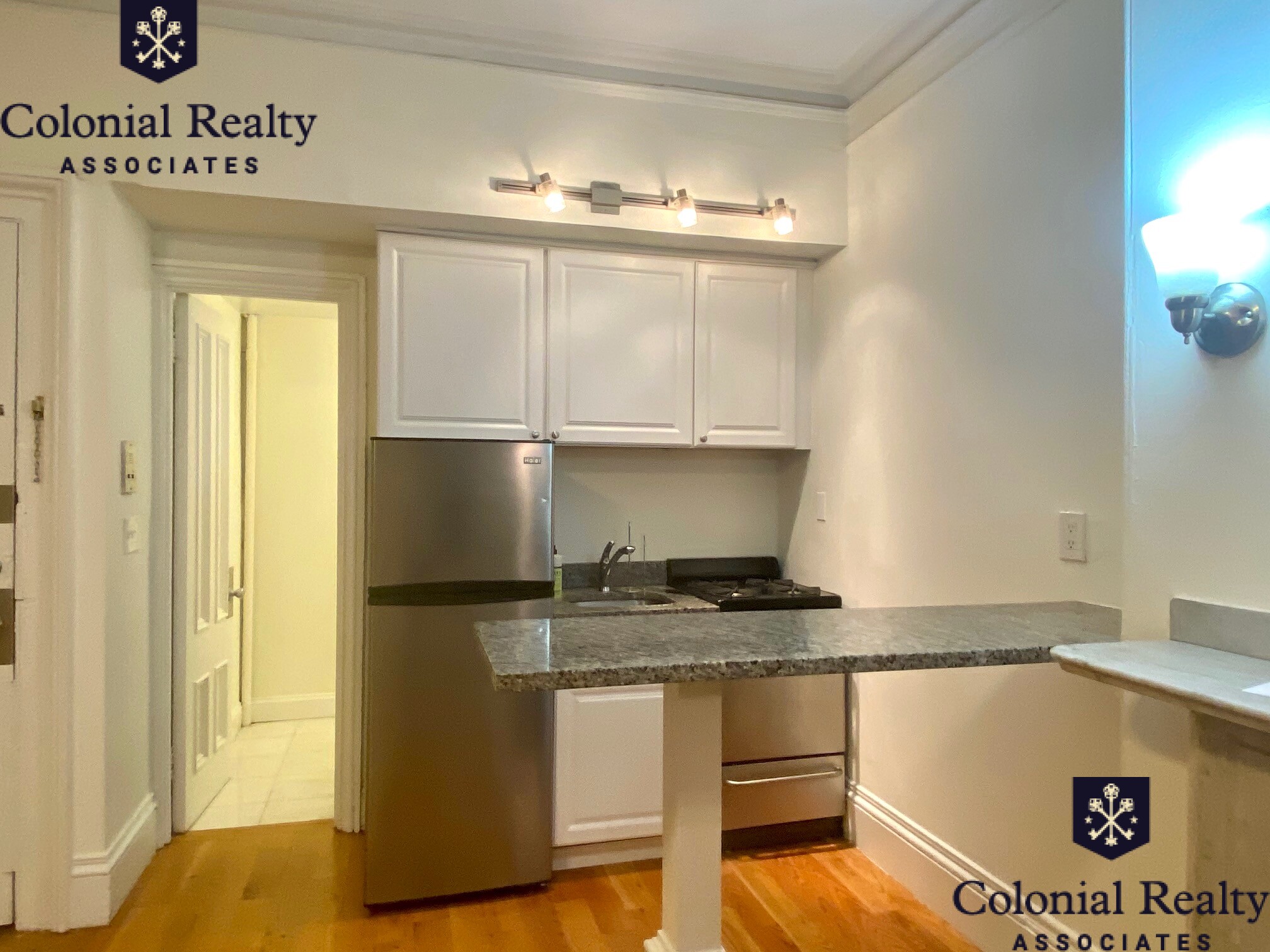 Studio bed, 1 bath apartment for rent at 86 Charles St Unit 8, Beacon Hill — photo 7 of 27
