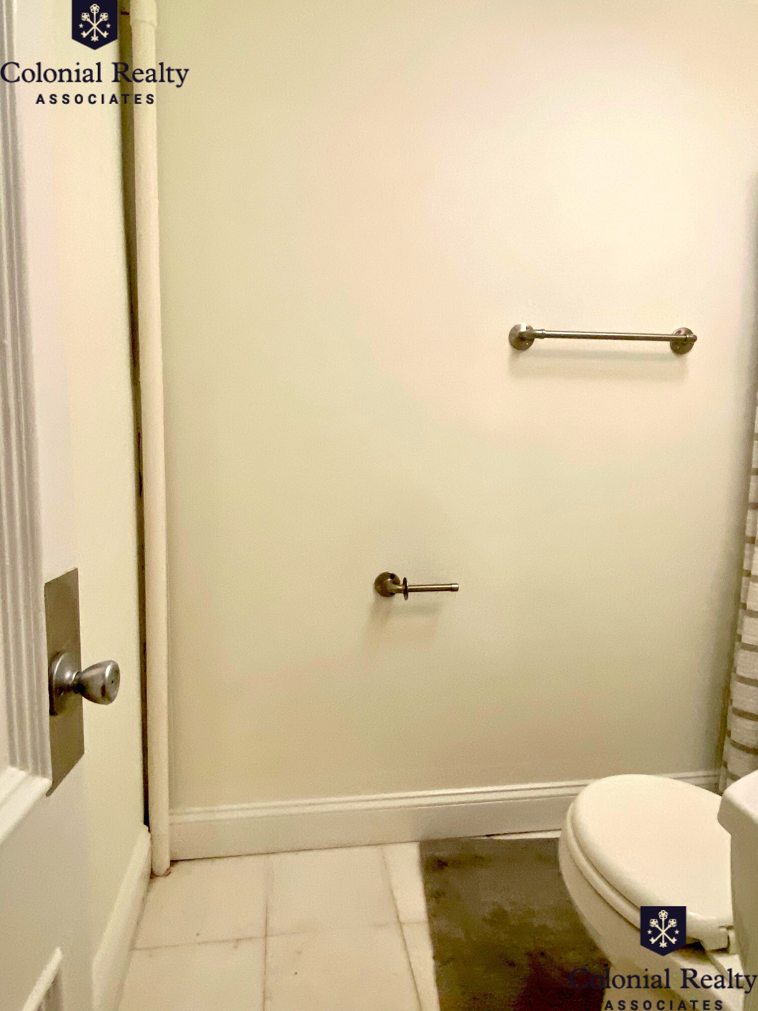 Studio bed, 1 bath apartment for rent at 86 Charles St Unit 8, Beacon Hill — photo 10 of 27