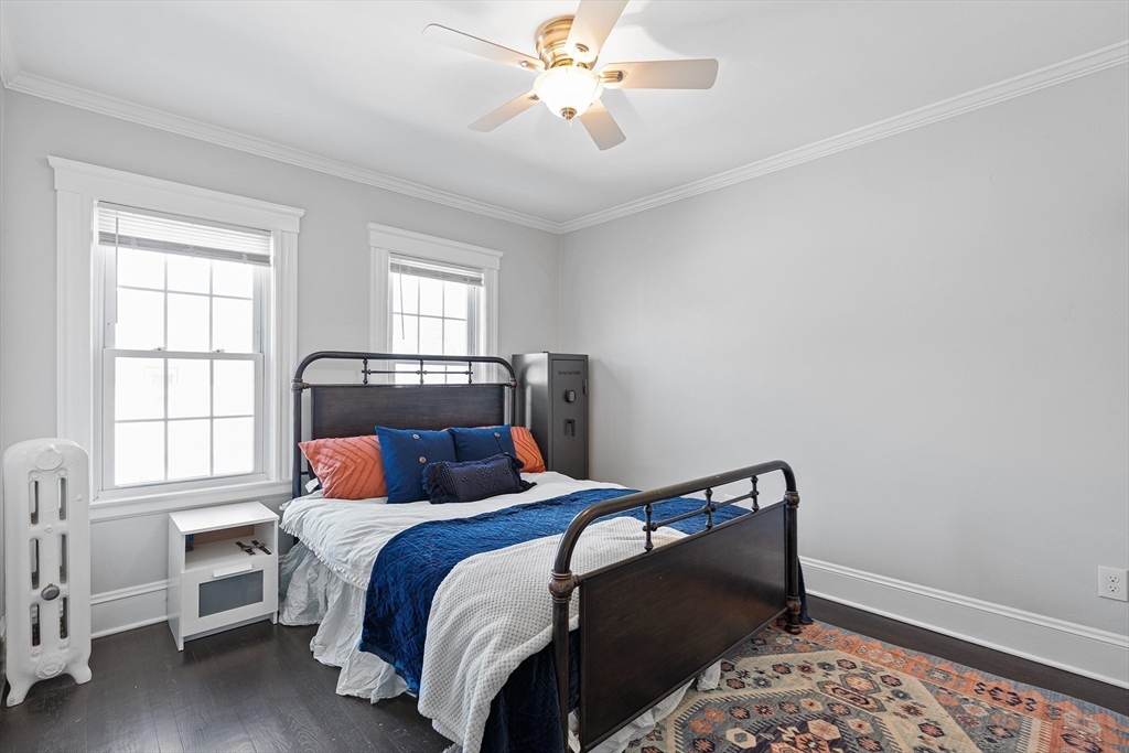 4 bed, 1 bath apartment for rent at 86 Chester Ave Unit 2, Winthrop — photo 10 of 20