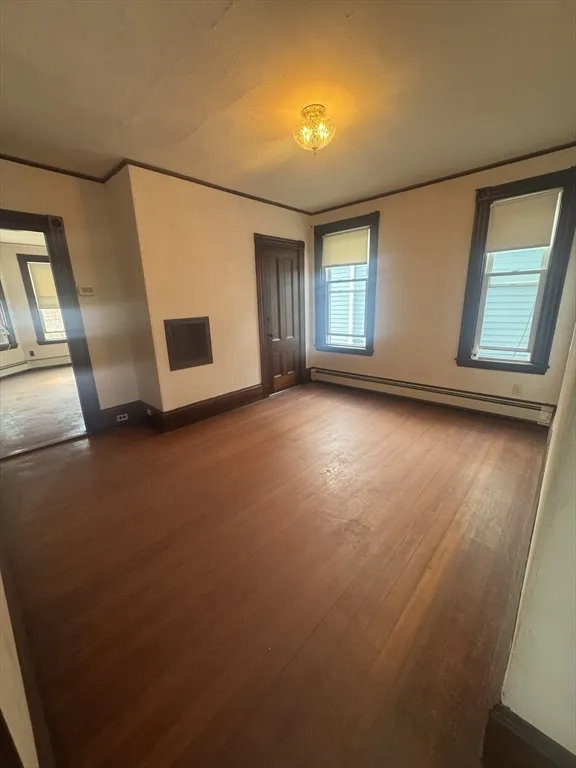 2 bed, 1 bath apartment for rent at 86 Chestnut Unit 2, Brookline Hills — photo 9 of 11