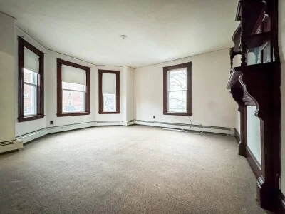 2 bed, 1 bath apartment for rent at 86 Chestnut Unit 2, Brookline Hills