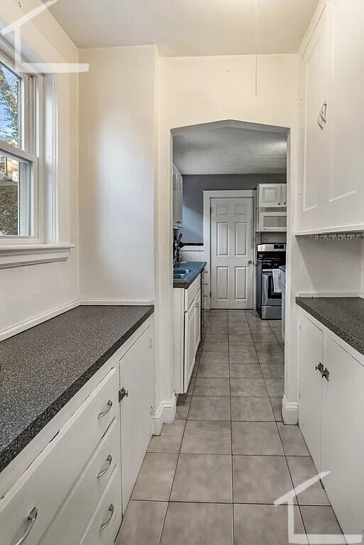 3 bed, 1 bath apartment for rent at 86 Colborne Rd Unit 3, Brighton — photo 13 of 33