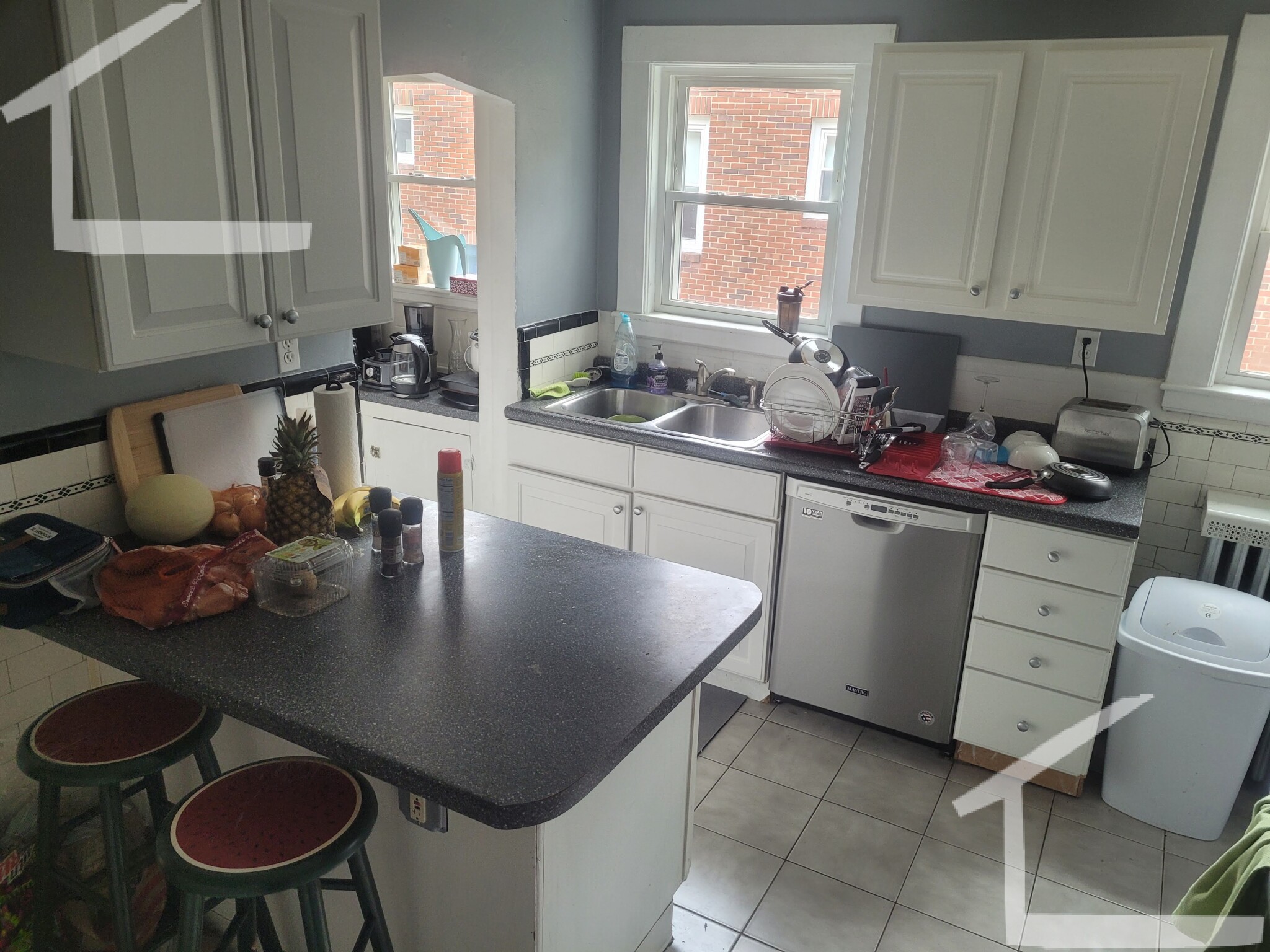 3 bed, 1 bath apartment for rent at 86 Colborne Rd Unit 3, Brighton — photo 5 of 33