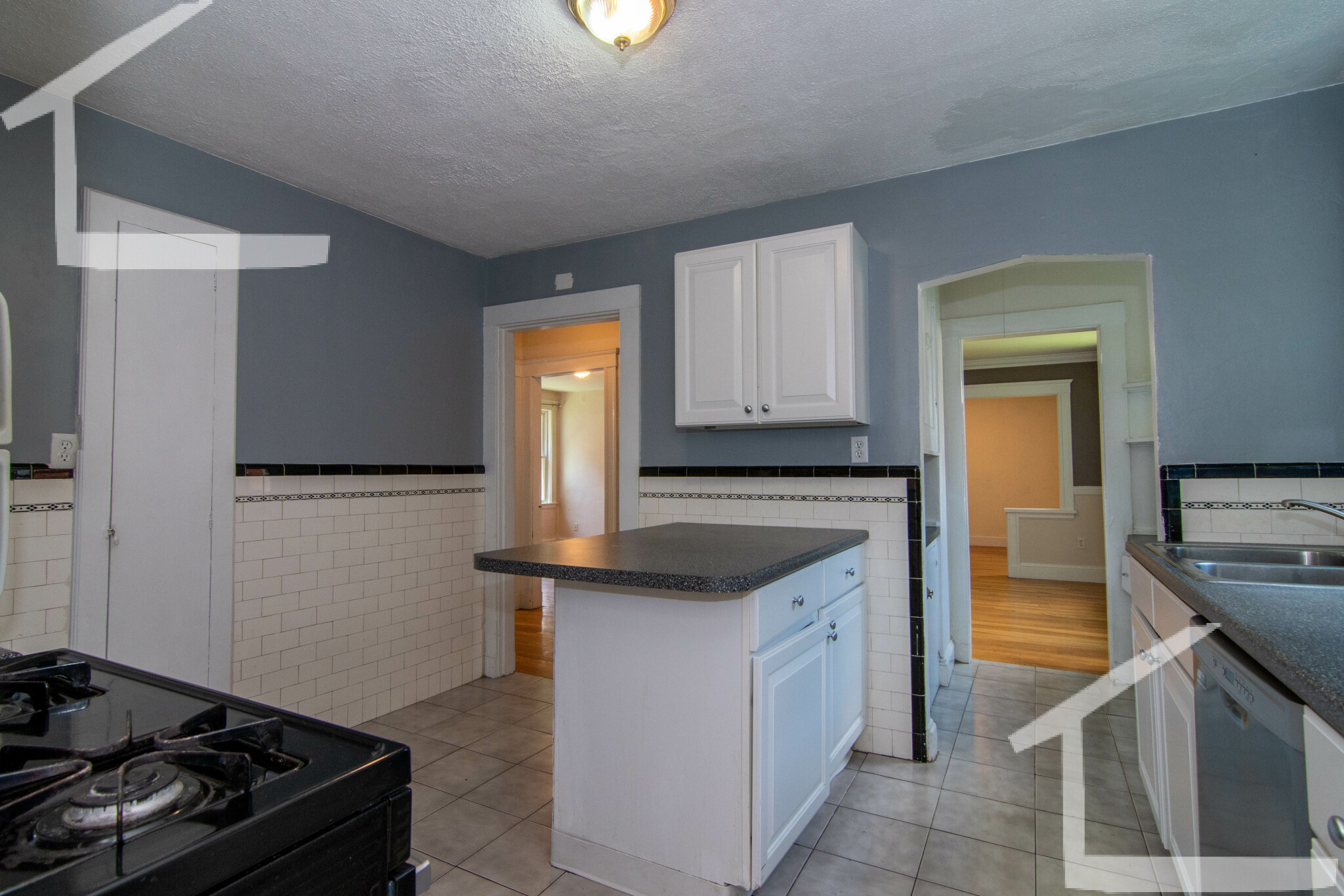 3 bed, 1 bath apartment for rent at 86 Colborne Rd Unit 3, Brighton — photo 22 of 33