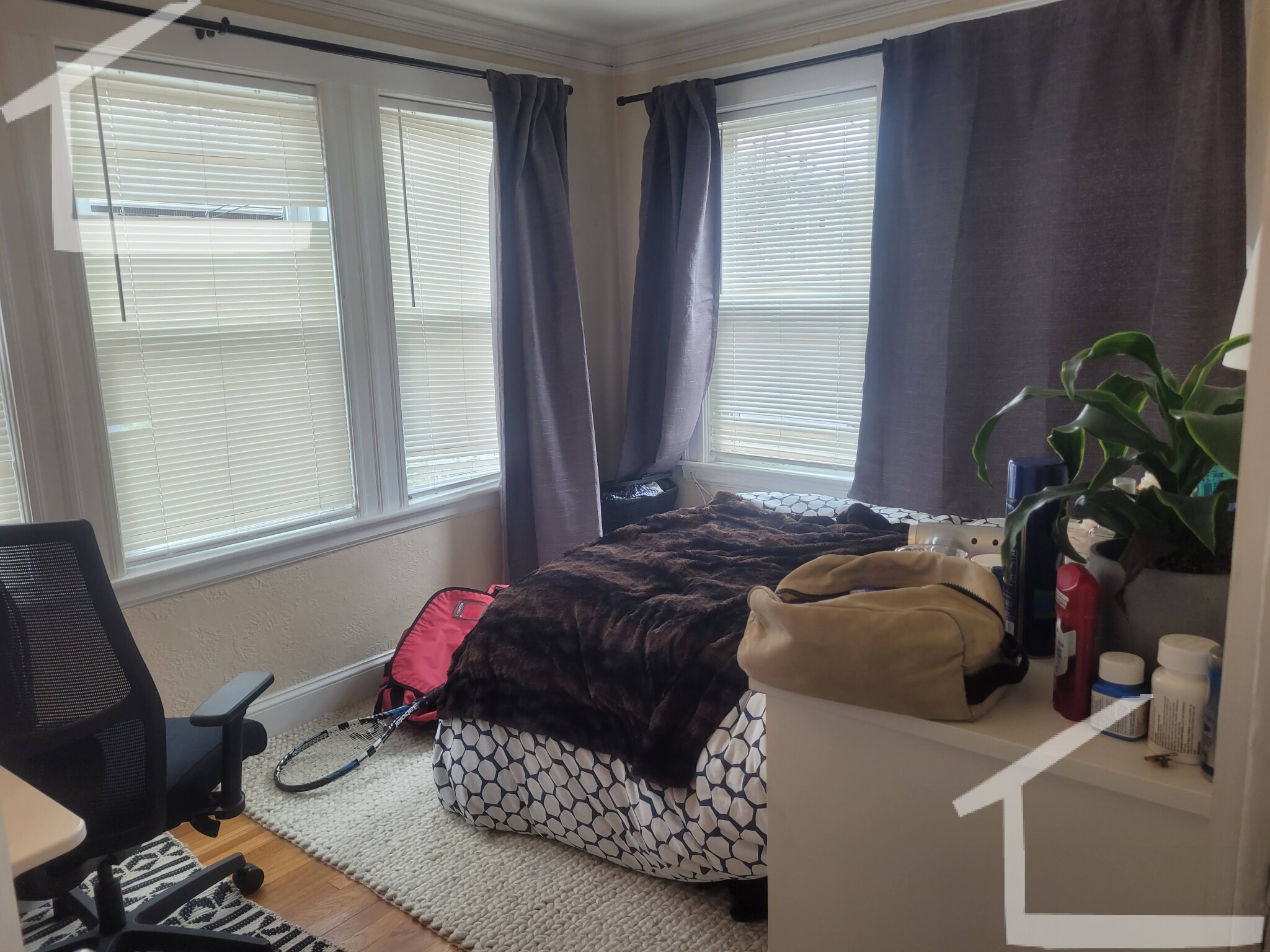 3 bed, 1 bath apartment for rent at 86 Colborne Rd Unit 3, Brighton — photo 3 of 33
