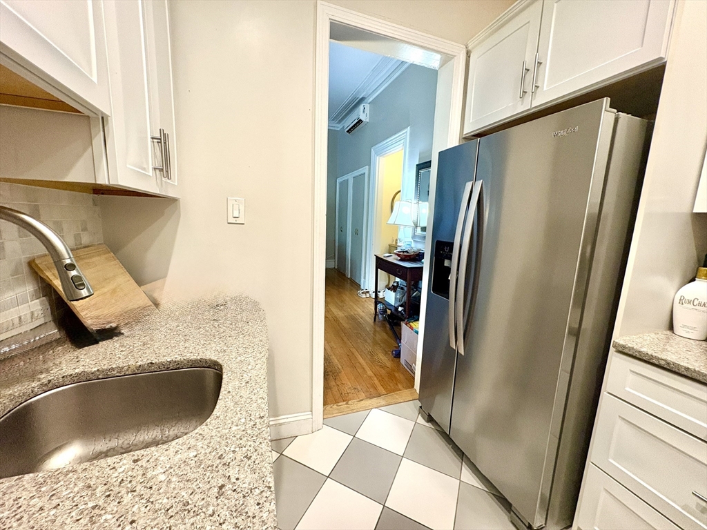 1 bed, 1 bath apartment for rent at 86 Commonwealth Ave Unit 2F, Back Bay — photo 9 of 18