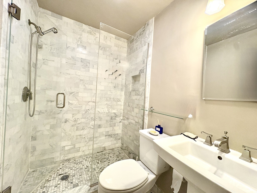 1 bed, 1 bath apartment for rent at 86 Commonwealth Ave Unit 2F, Back Bay — photo 10 of 18