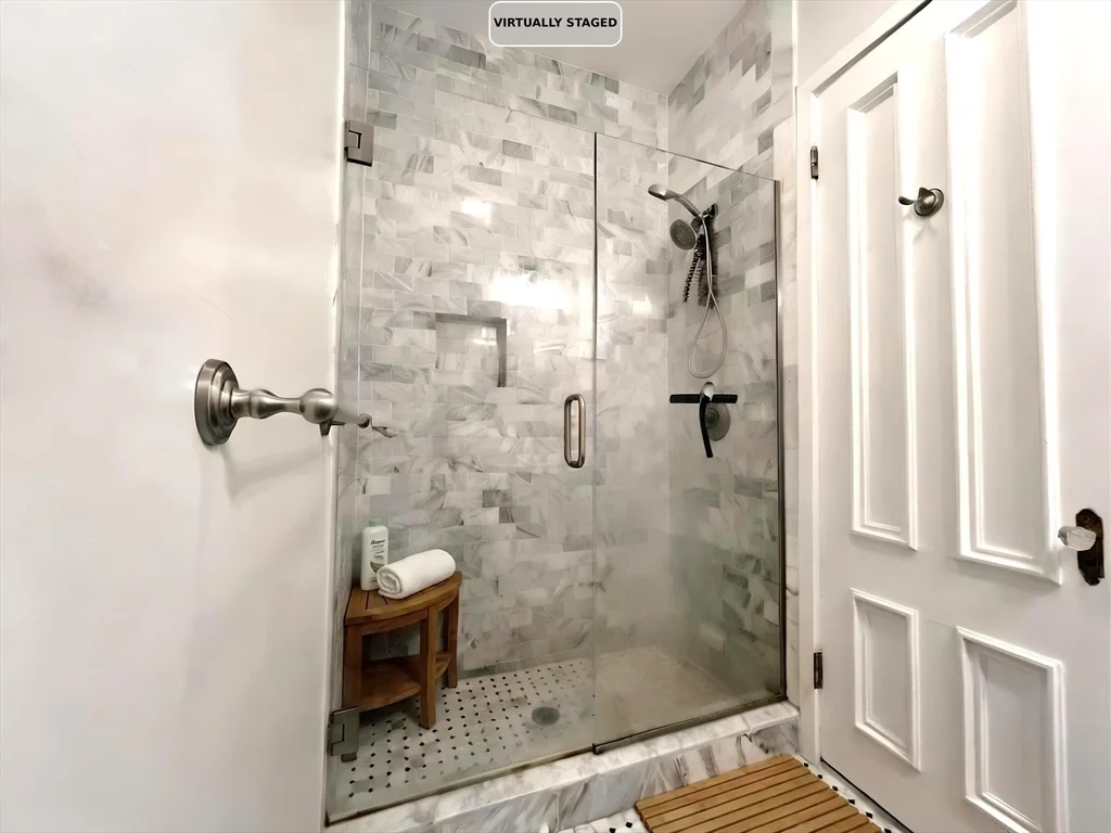 1 bed, 1 bath apartment for rent at 86 Commonwealth Ave Unit 2R, Back Bay — photo 11 of 19