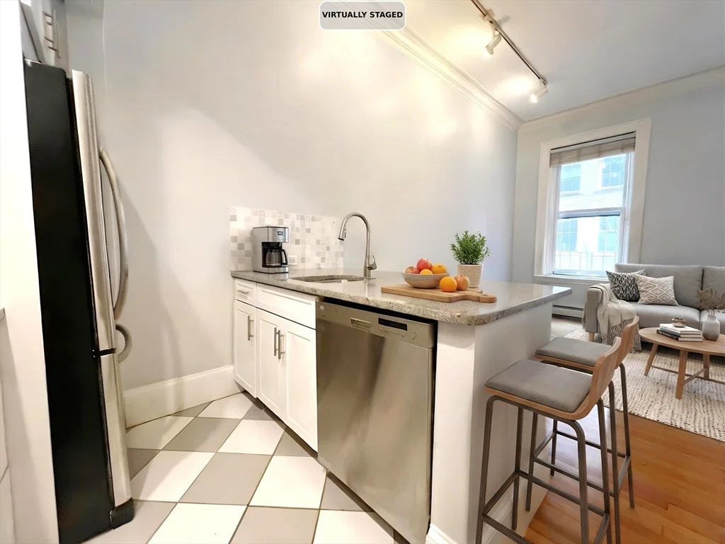 1 bed, 1 bath apartment for rent at 86 Commonwealth Ave Unit 2R, Back Bay — photo 9 of 19