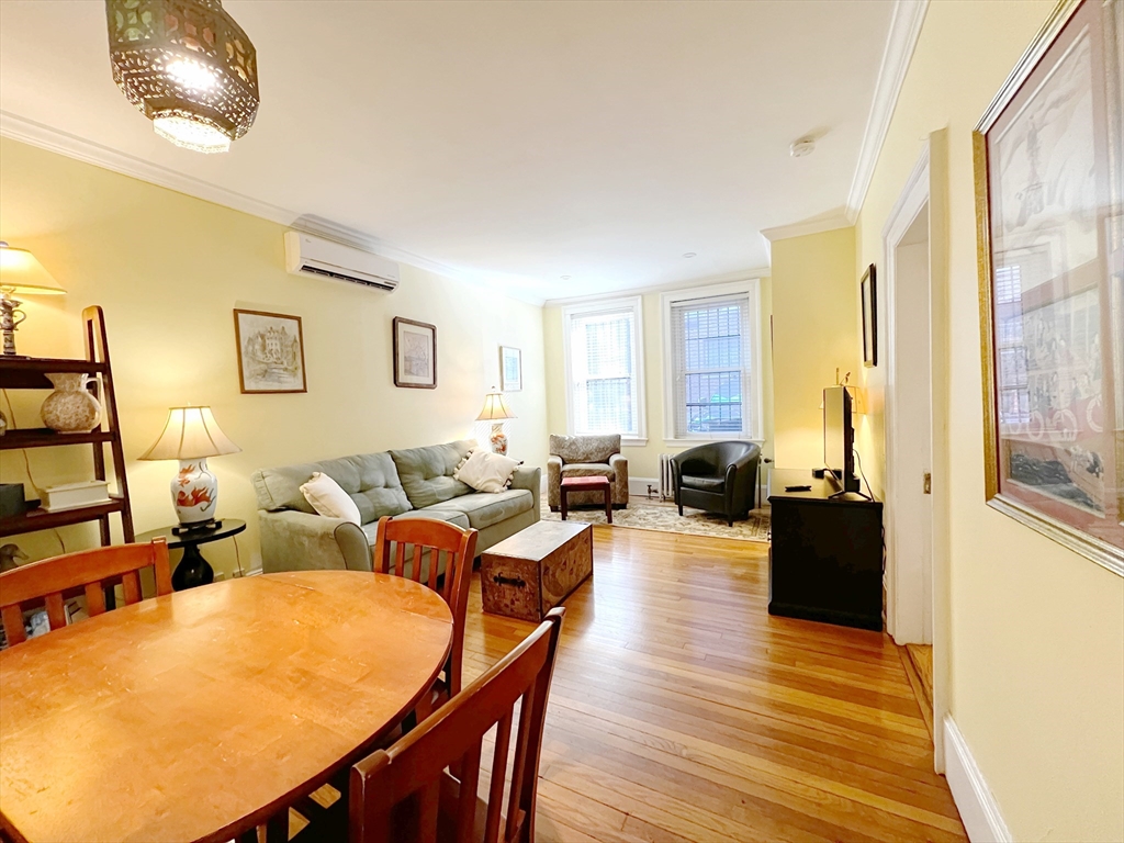 1 bed, 1 bath apartment for rent at 86 Commonwealth Ave Unit GB, Back Bay — photo 5 of 15