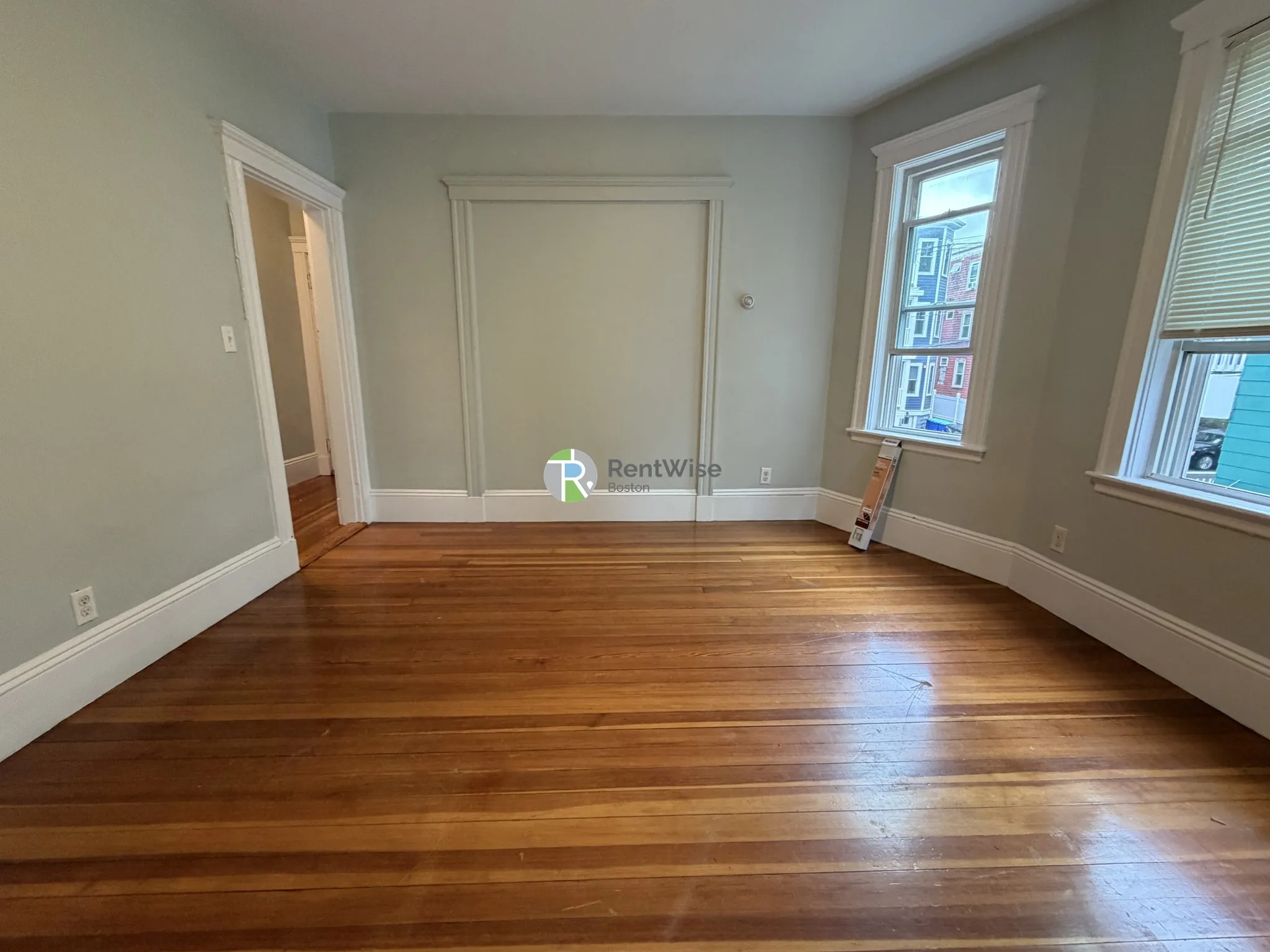 3 bed, 1 bath apartment for rent at 86 Conwell Ave Unit 2, West Somerville — photo 6 of 21