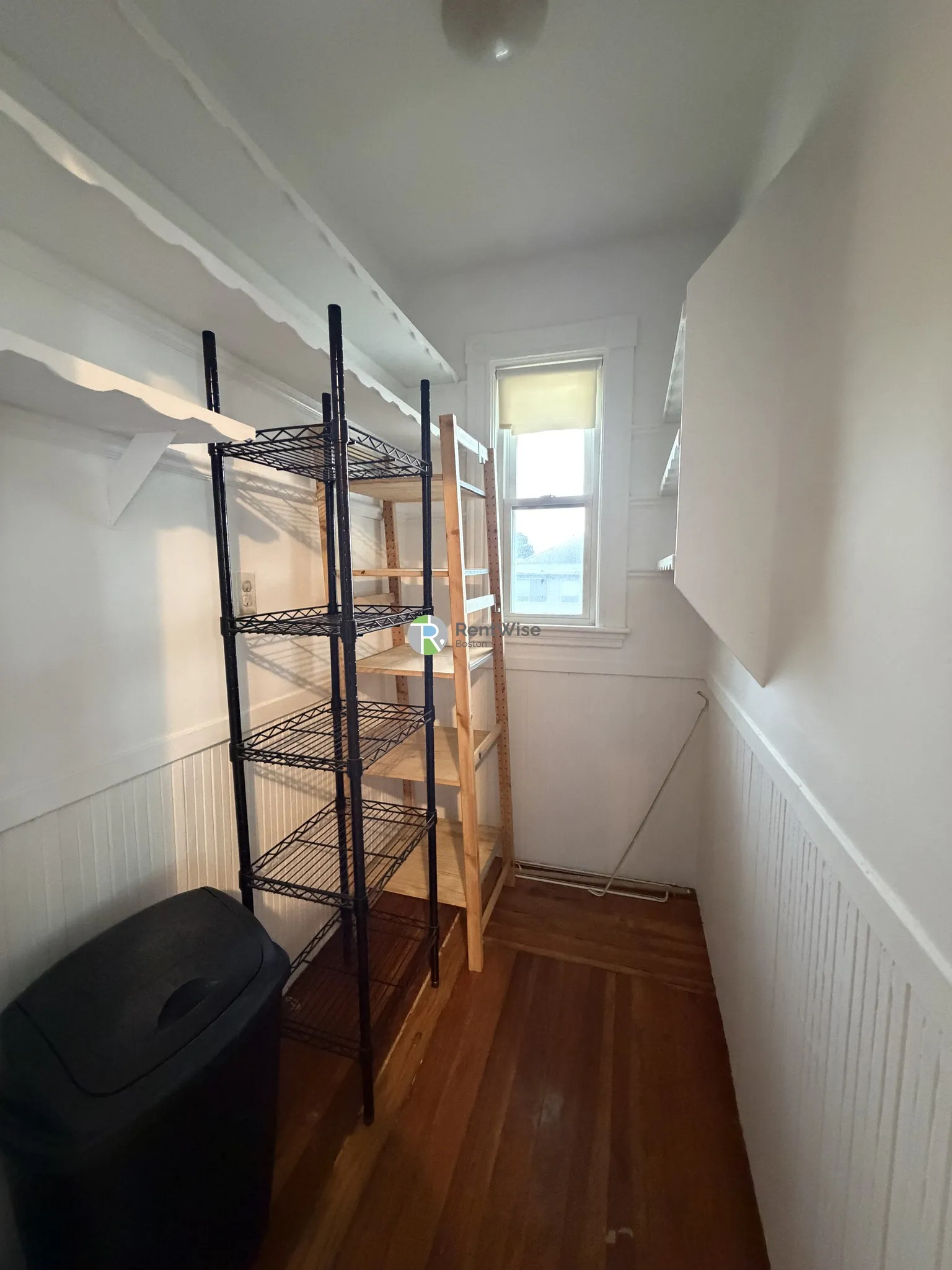 3 bed, 1 bath apartment for rent at 86 Conwell Ave Unit 2, West Somerville — photo 14 of 21