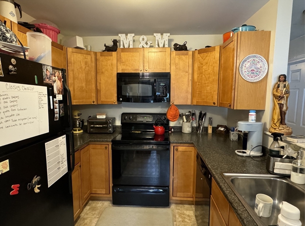 2 bed, 1 bath apartment for rent at 86 Endicott St Unit D, Peabody