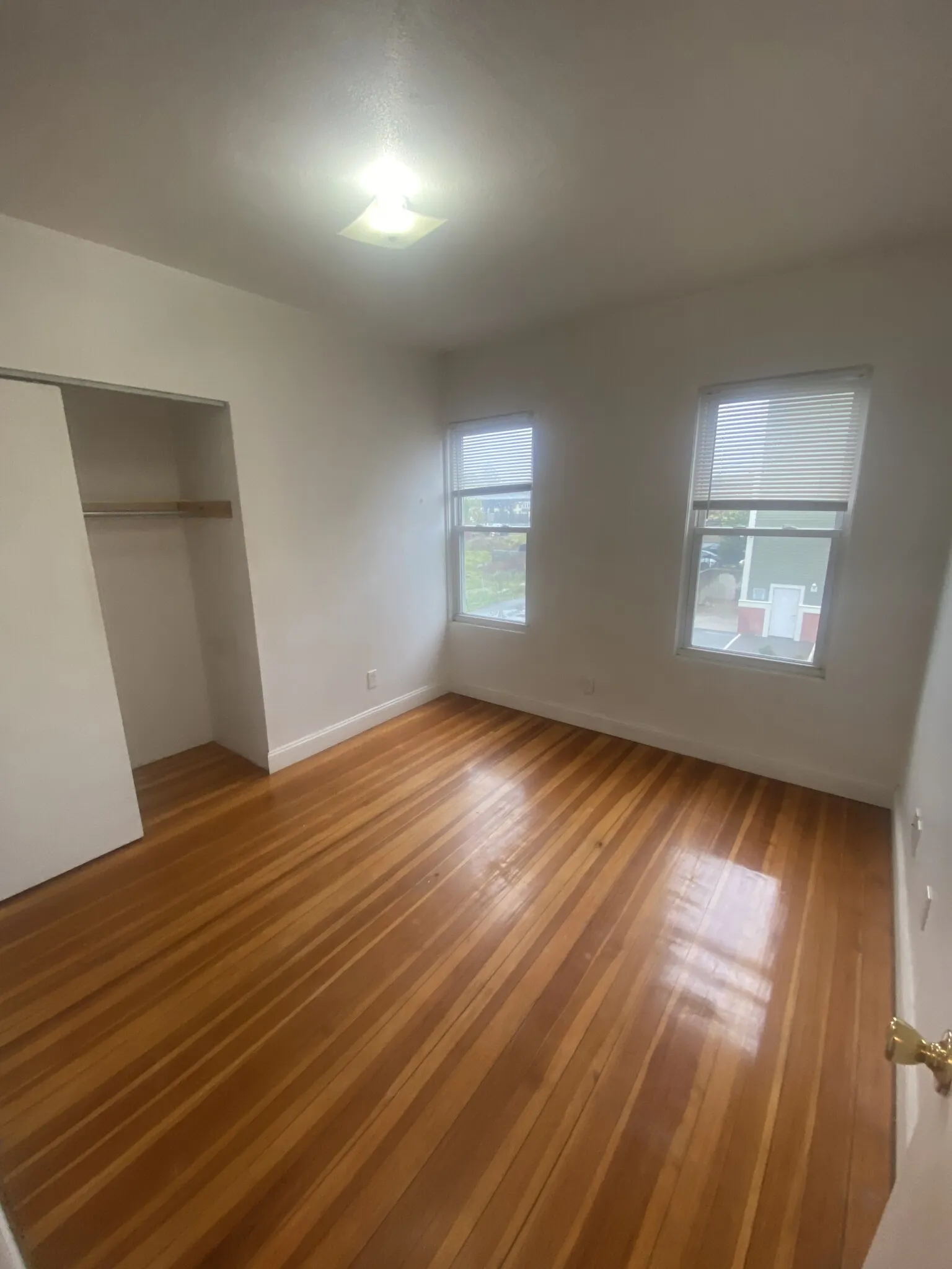 4 bed, 2 bath apartment for rent at 86 Fellsway Unit 3, Ten Hills — photo 8 of 12