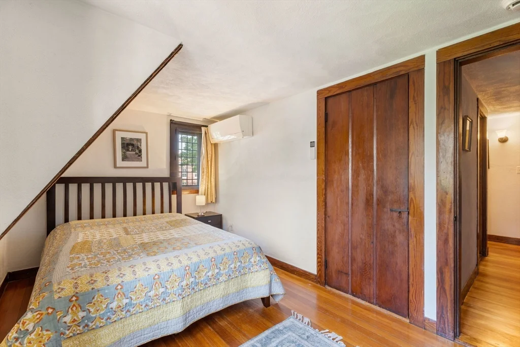 2 bed, 1 bath apartment for rent at 86 Garden St Unit 86, Neighborhood Nine — photo 11 of 17