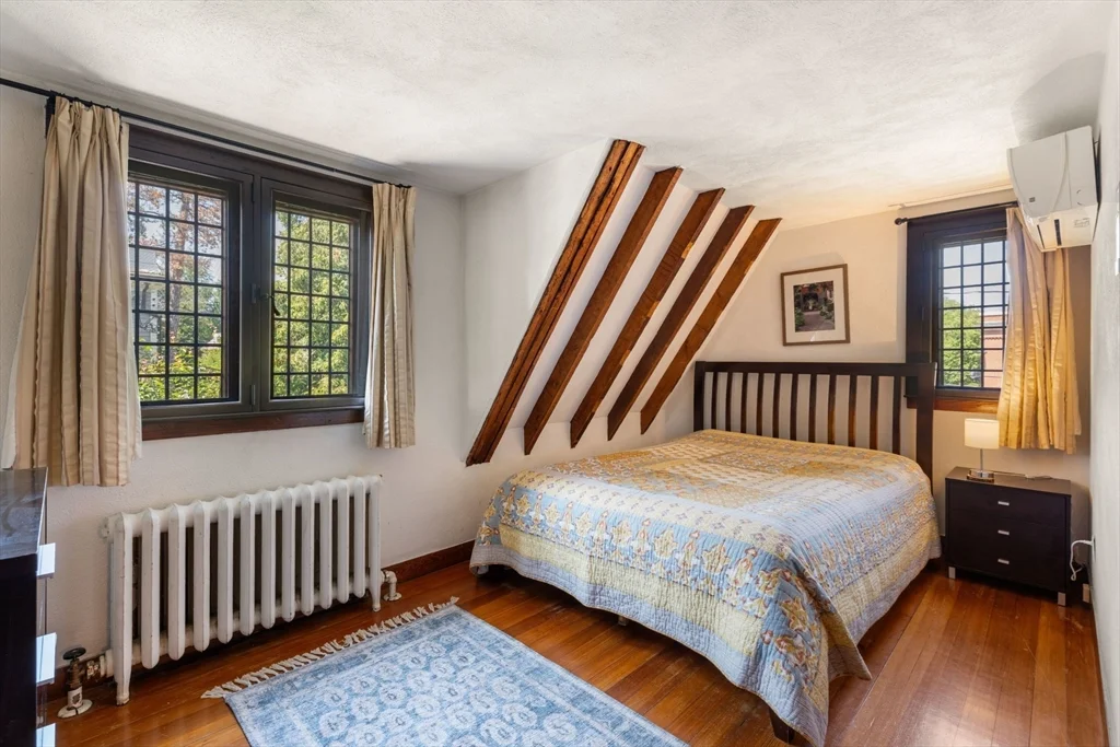 2 bed, 1 bath apartment for rent at 86 Garden St Unit 86, Neighborhood Nine — photo 10 of 17