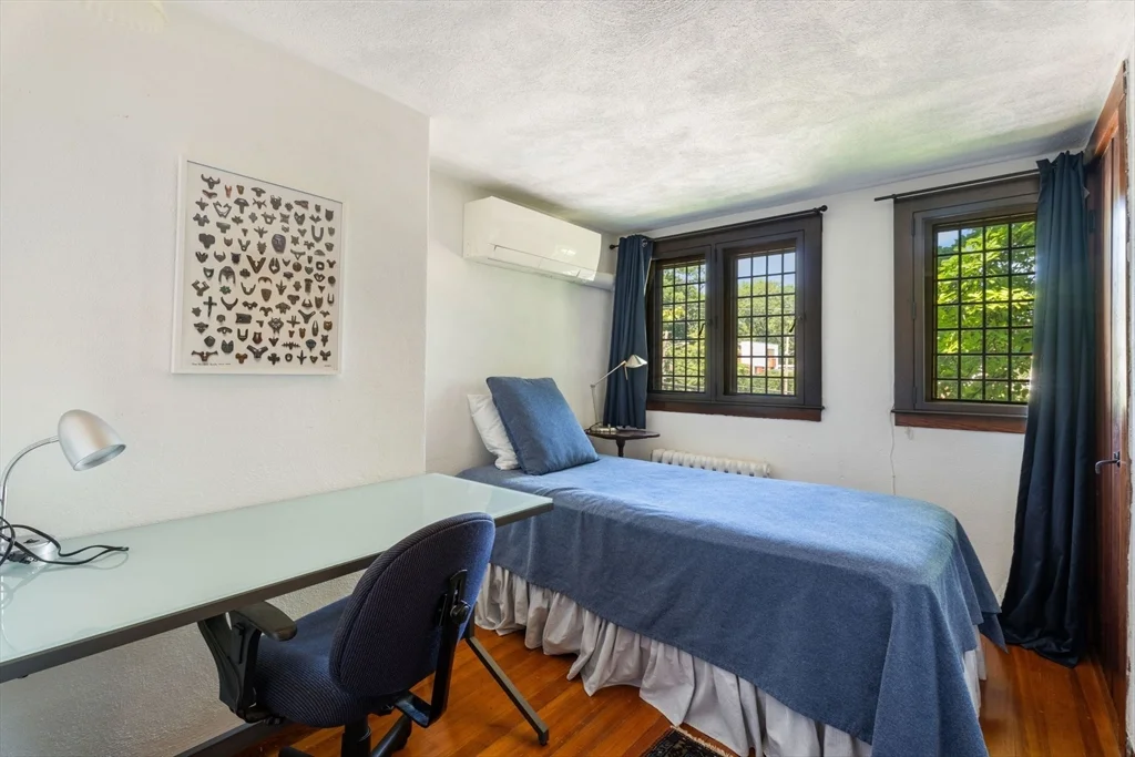 2 bed, 1 bath apartment for rent at 86 Garden St Unit 86, Neighborhood Nine — photo 9 of 17