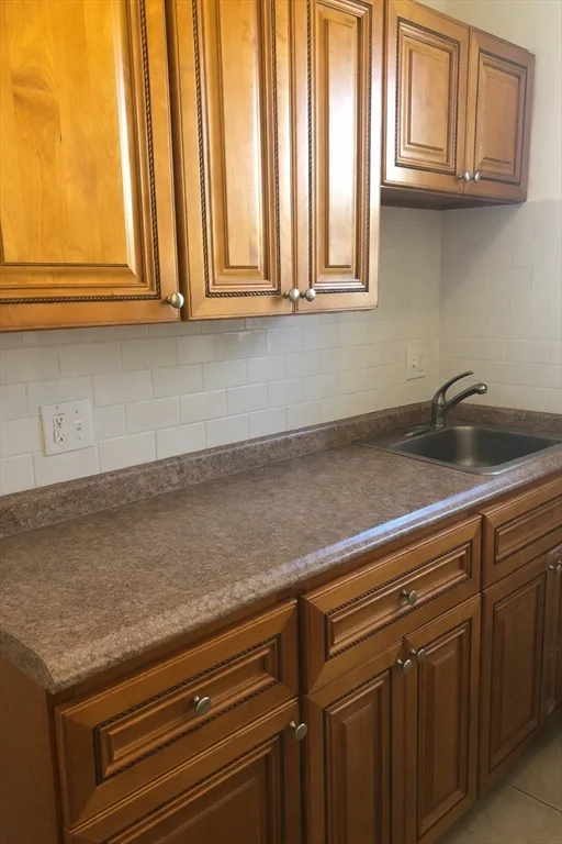 2 bed, 1 bath apartment for rent at 86 Glenville Ave Unit 14, Allston — photo 5 of 8