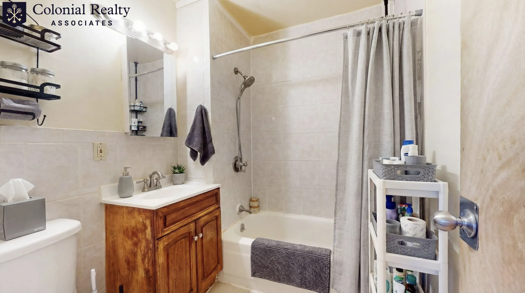 3 bed, 1 bath apartment for rent at 86 Hammond St Unit 2, Roxbury — photo 8 of 25