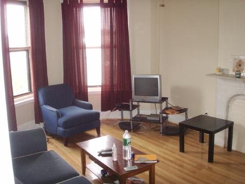 3 bed, 1 bath apartment for rent at 86 Hammond St Unit 3, Roxbury