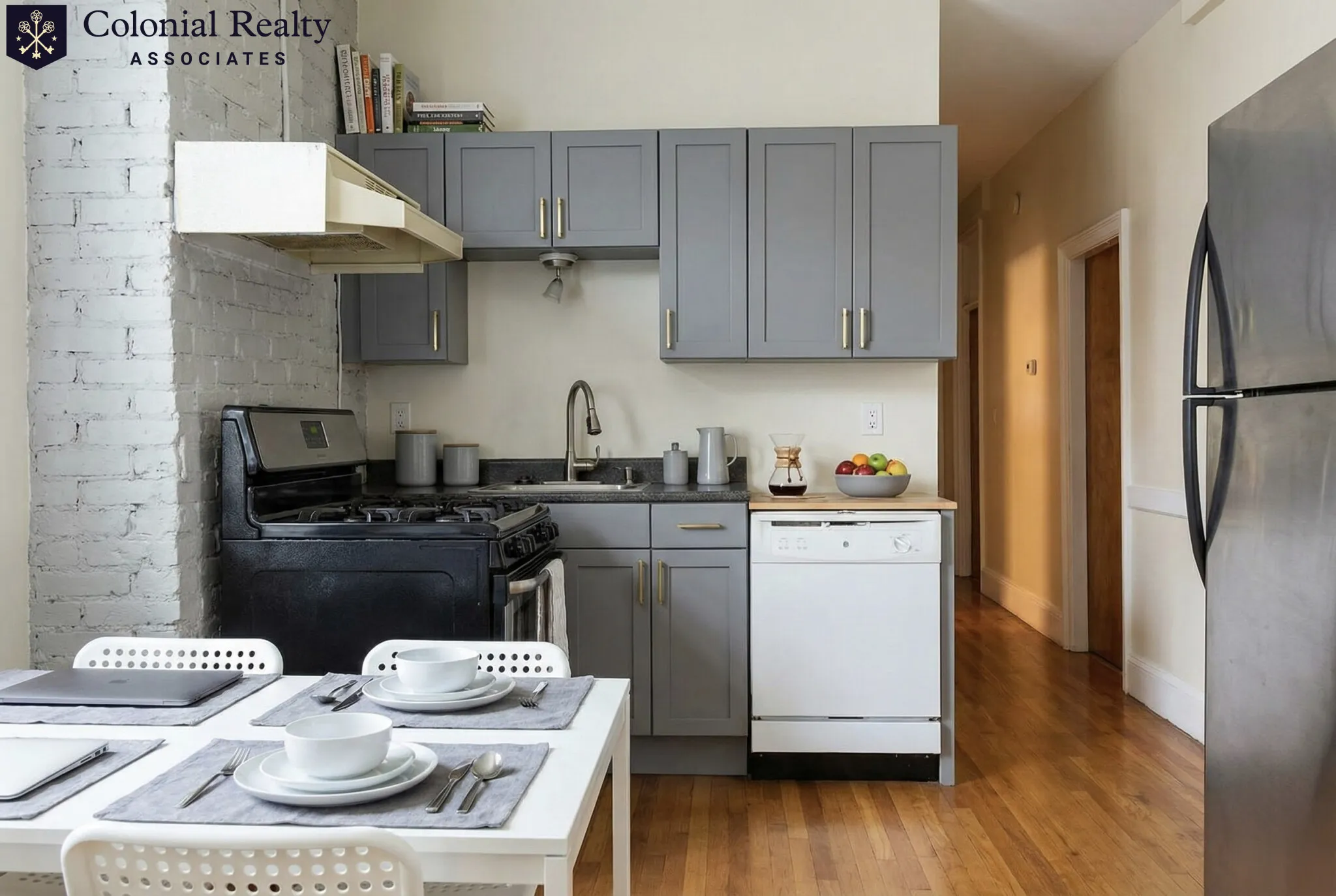3 bed, 1 bath apartment for rent at 86 Hammond St Unit 3, Roxbury — photo 3 of 28