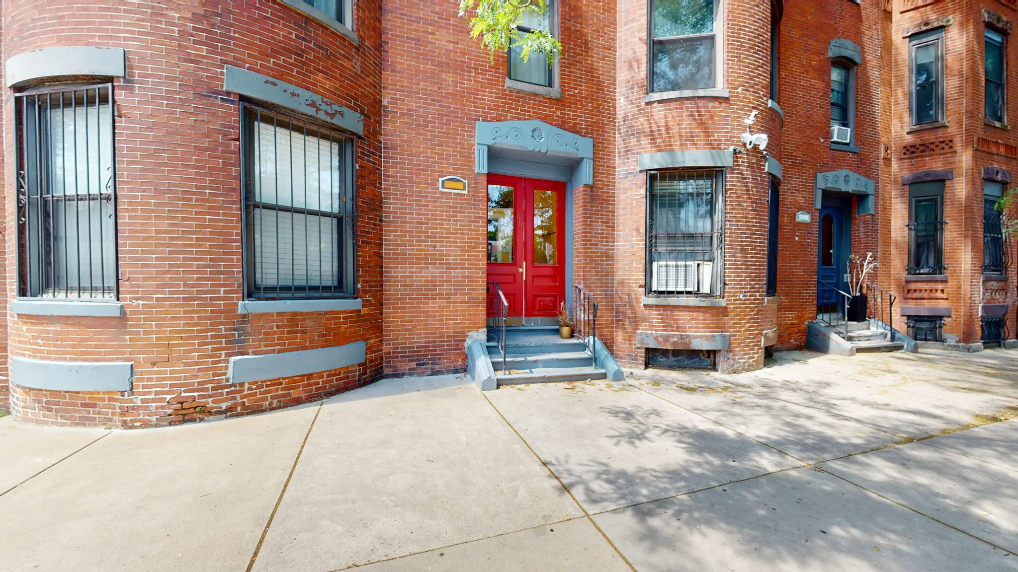 3 bed, 1 bath apartment for rent at 86 Hammond St Unit 4, Roxbury
