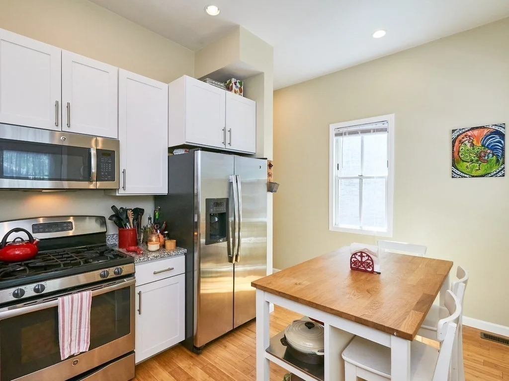 3 bed, 2 bath apartment for rent at 86 High St Unit 86, Newton — photo 5 of 12