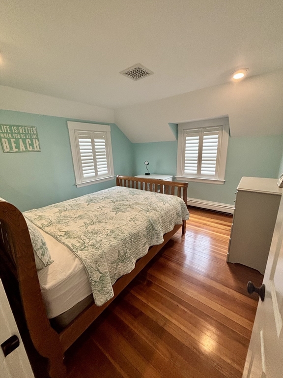 3 bed, 2 bath apartment for rent at 86 Manomet Ave Unit 86, Hull — photo 11 of 17