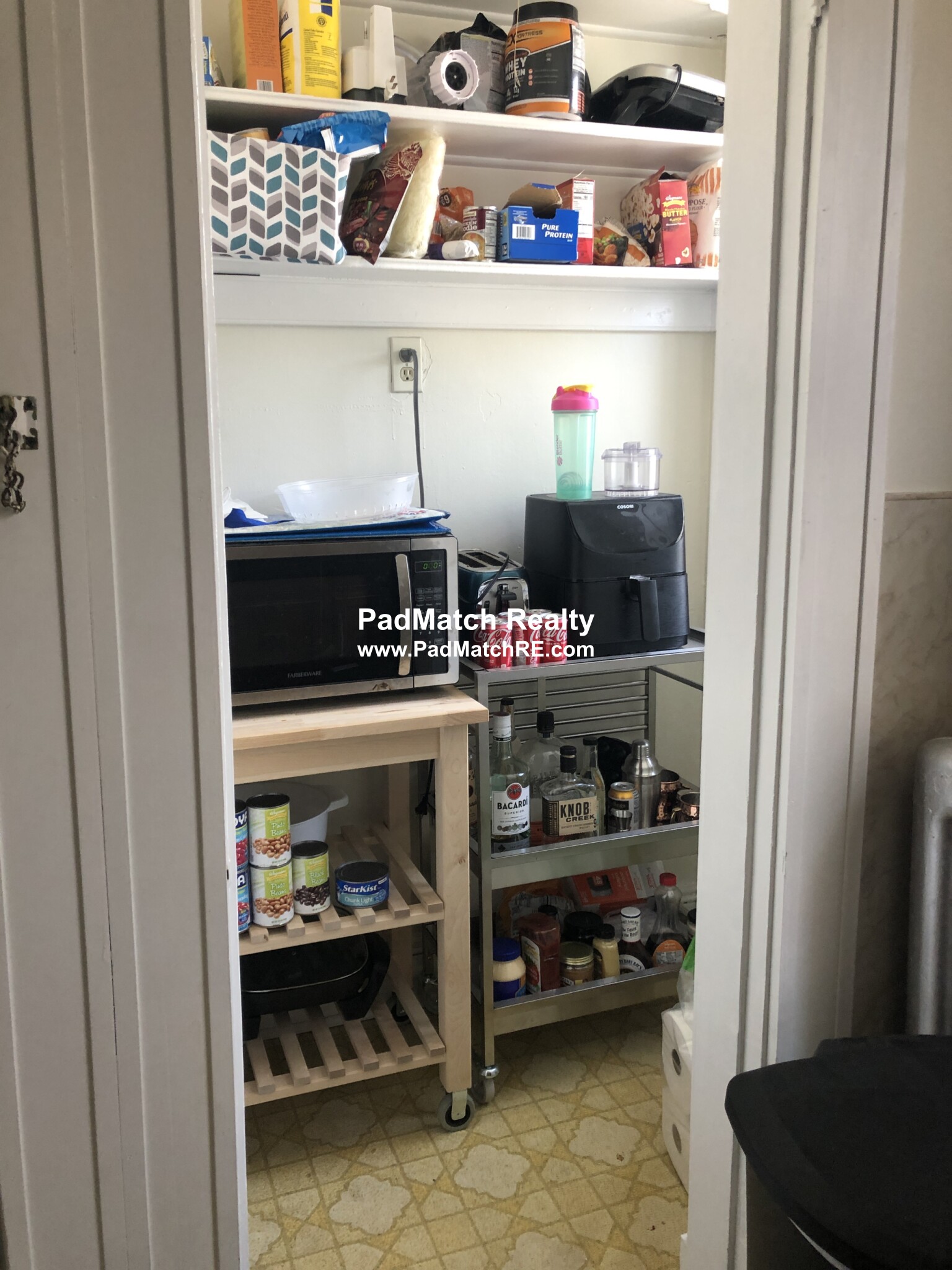 1 bed, 1 bath apartment for rent at 86 Maple St Unit 6, Malden — photo 4 of 6