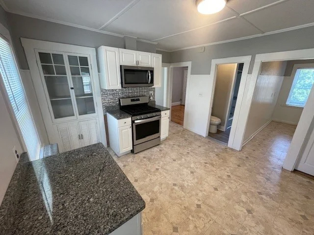 3 bed, 1 bath apartment for rent at 86 Margin St Unit 2, Haverhill — photo 19 of 22